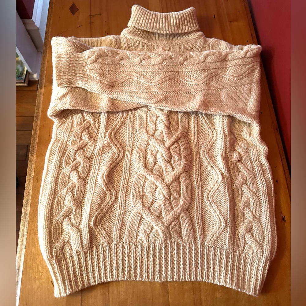 🐑NWOT 100% wool turtleneck fisherman’s knit sweater, size XL
